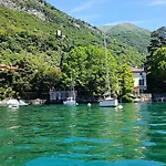 Village Hideaway With Views Ossuccio