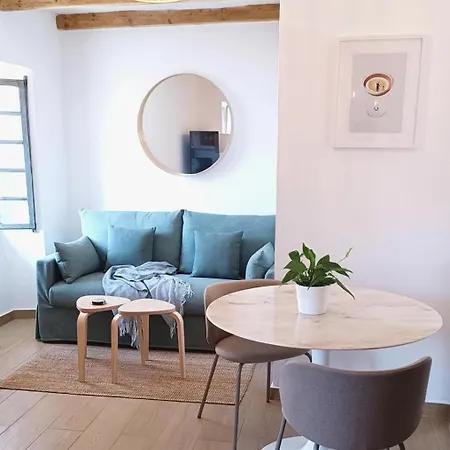 Σπίτι διακοπών Village Hideaway With Views