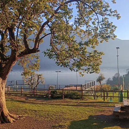 Village Hideaway With Views Σπίτι διακοπών *